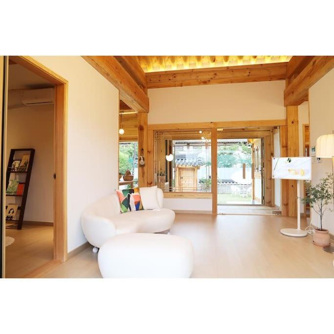 Gyeongju Hanok Sohwa 外观 照片